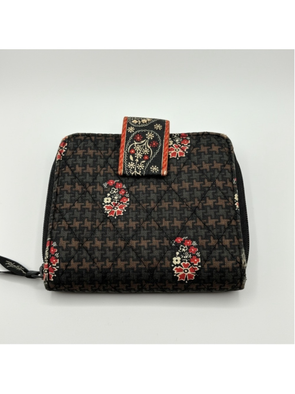 Vera Bradley Quilted Zip Wallet Brown Red Floral Print NWOT